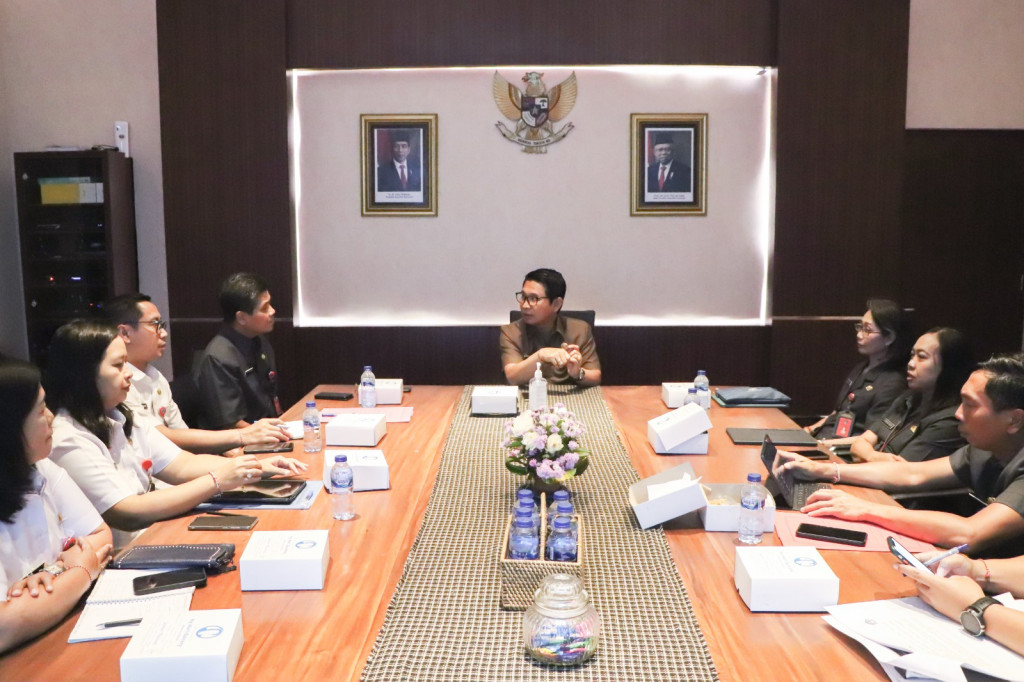 Dukung Aktivitas Lansia di Badung